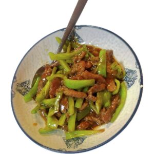 TERNERA CON PIMIENTOS VERDES